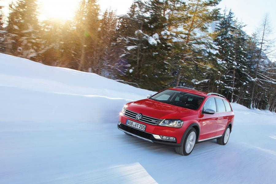  Volkswagen Passat Alltrack 2012 года  (фото 24 из 83)